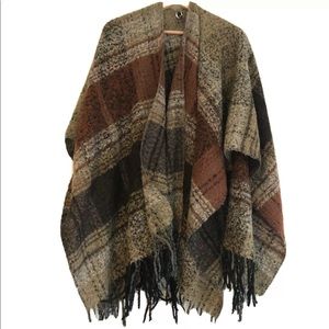 Apt 9 Wrap Shawl One Size Acrylic Knit Plaid Sleeveless Fringe Sweater Brown